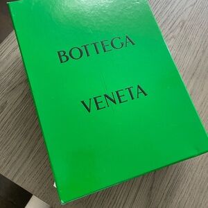 Neon Bottega Veneta Mule. Never worn sz 7.5